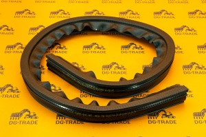 Уплотнение заднего стекла (нижнее) JCB (Original) 904/20260