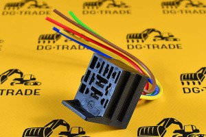 Колодка реле с проводами 222210