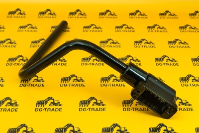 Кронштейн зеркала (правая сторона) JCB 331/40307 (1)